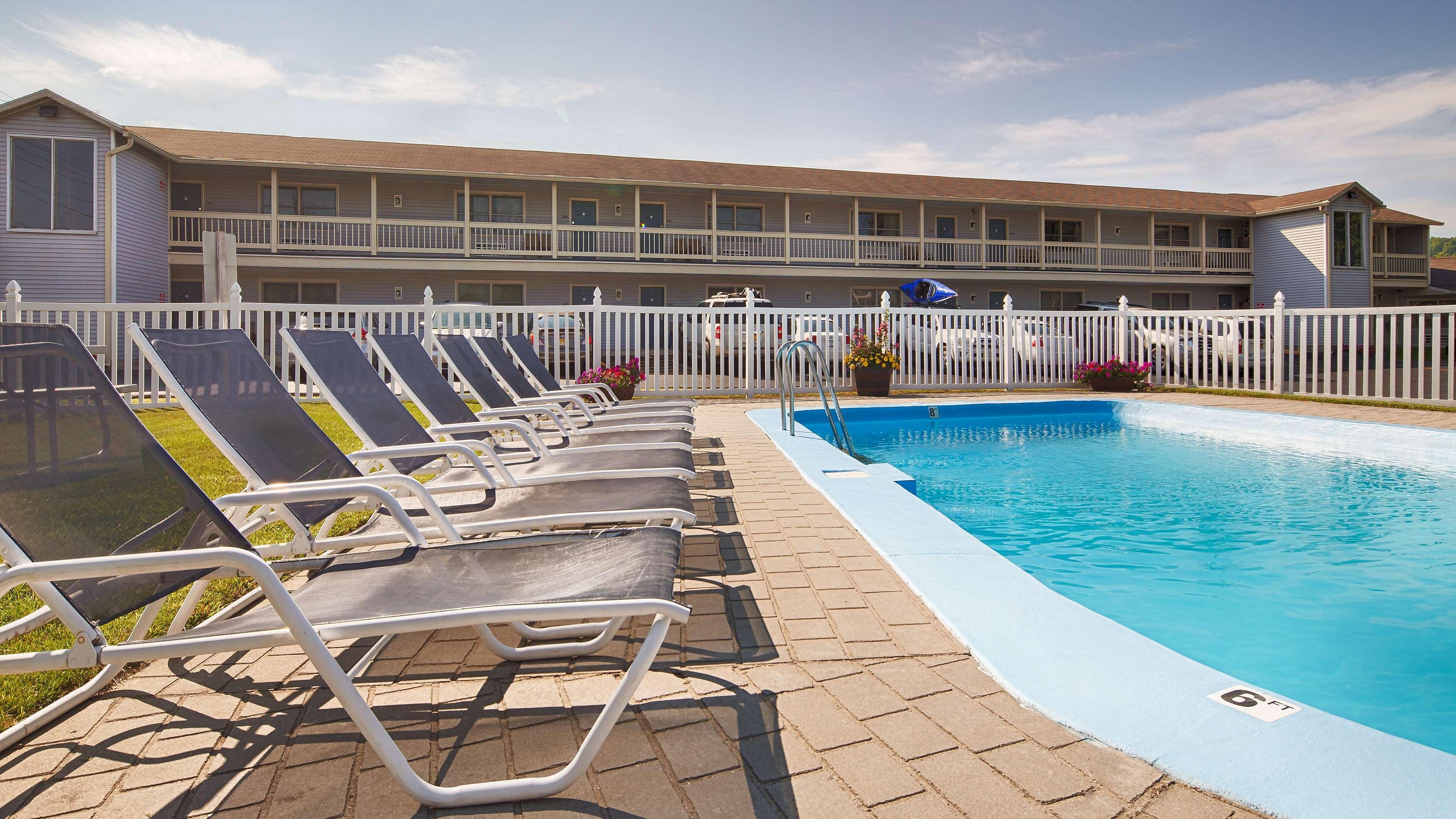 Best Western Bennington Exterior photo