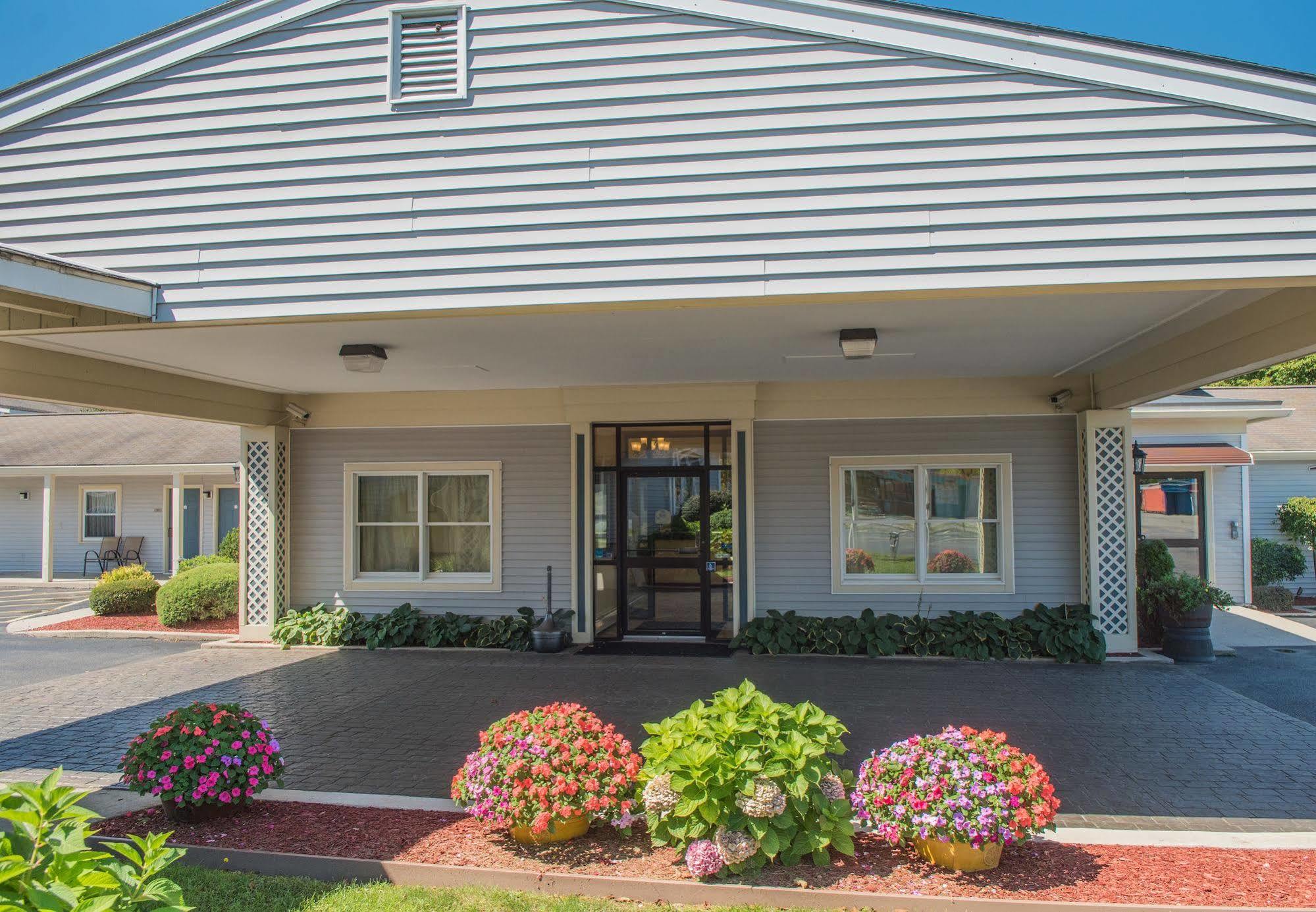 Best Western Bennington Exterior photo
